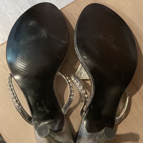 Dressy Kitten Heel Thong Sandal with Rhinestone Decorations - Picture 8 of 9